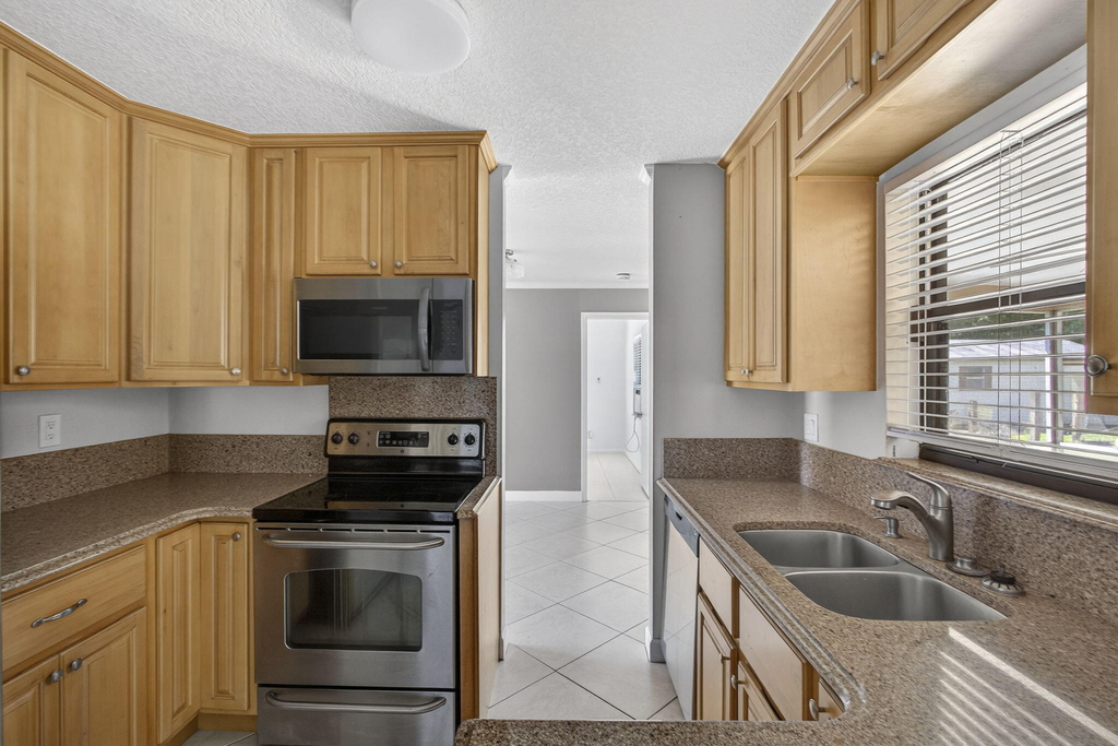 7107 181st Street N - Photo 10