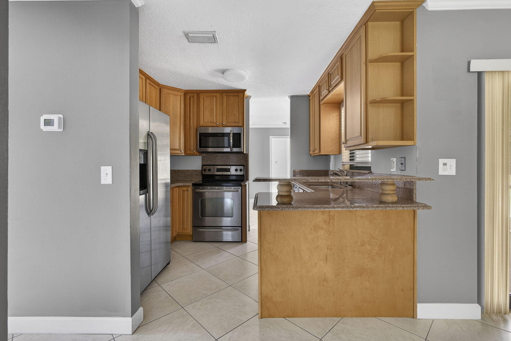7107 181st Street N - Photo 26