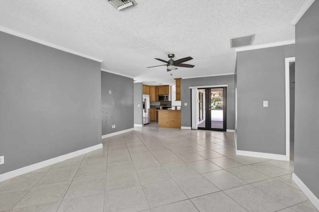7107 181st Street N - Photo 17
