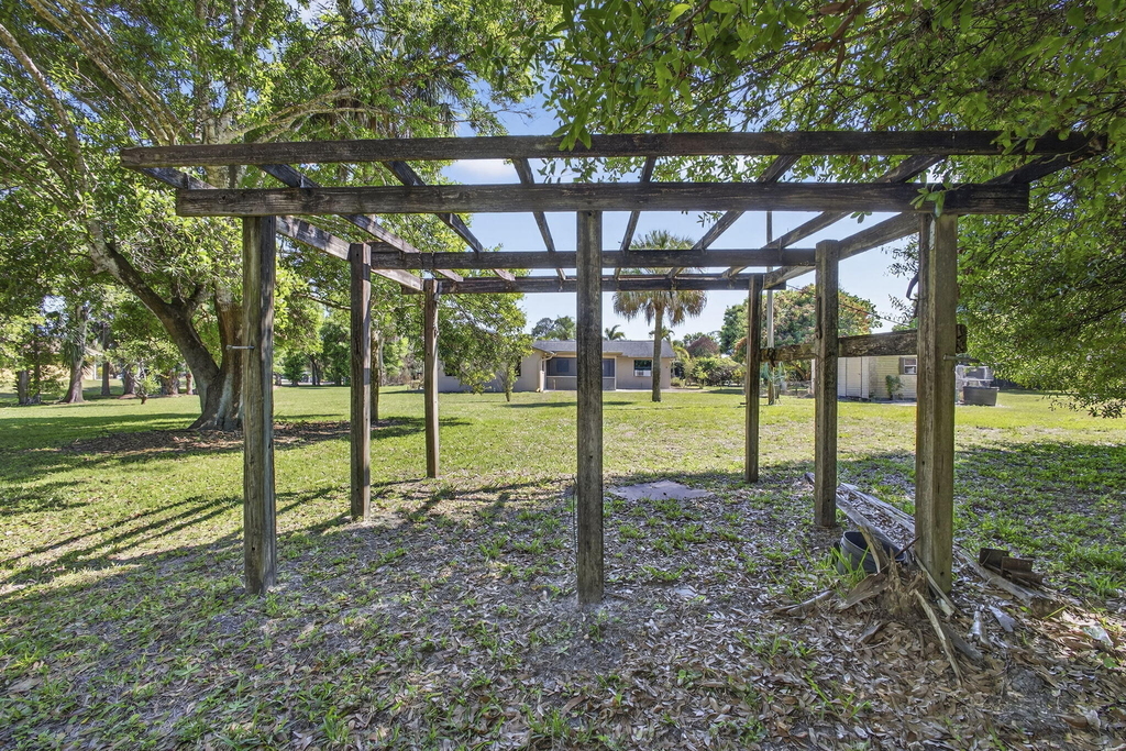 7107 181st Street N - Photo 48