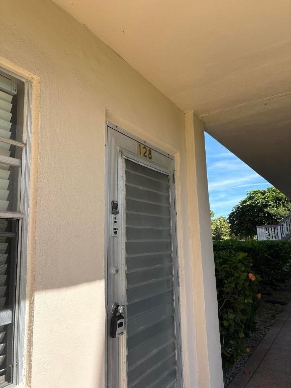 128 Norwich F - Photo 10