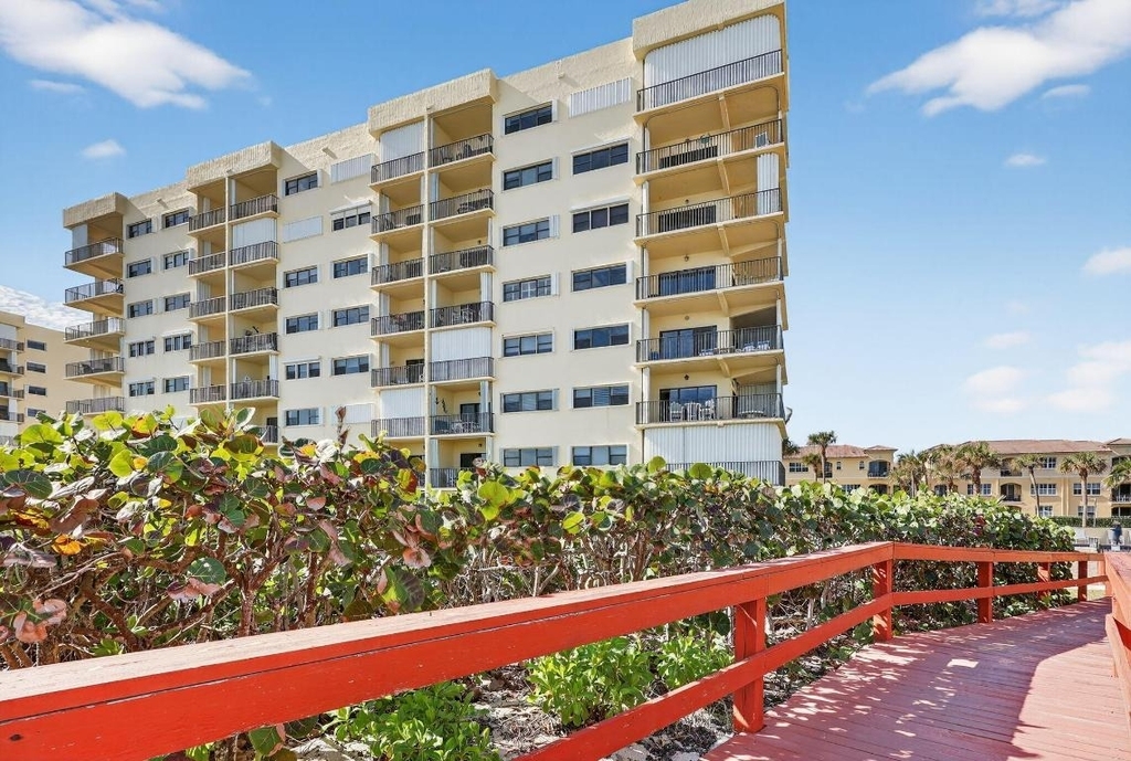7410 S Ocean Drive - Photo 24
