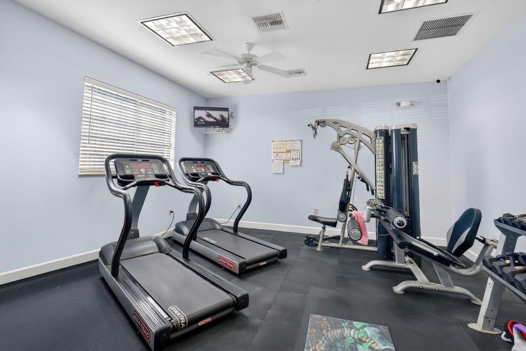 7410 S Ocean Drive - Photo 32