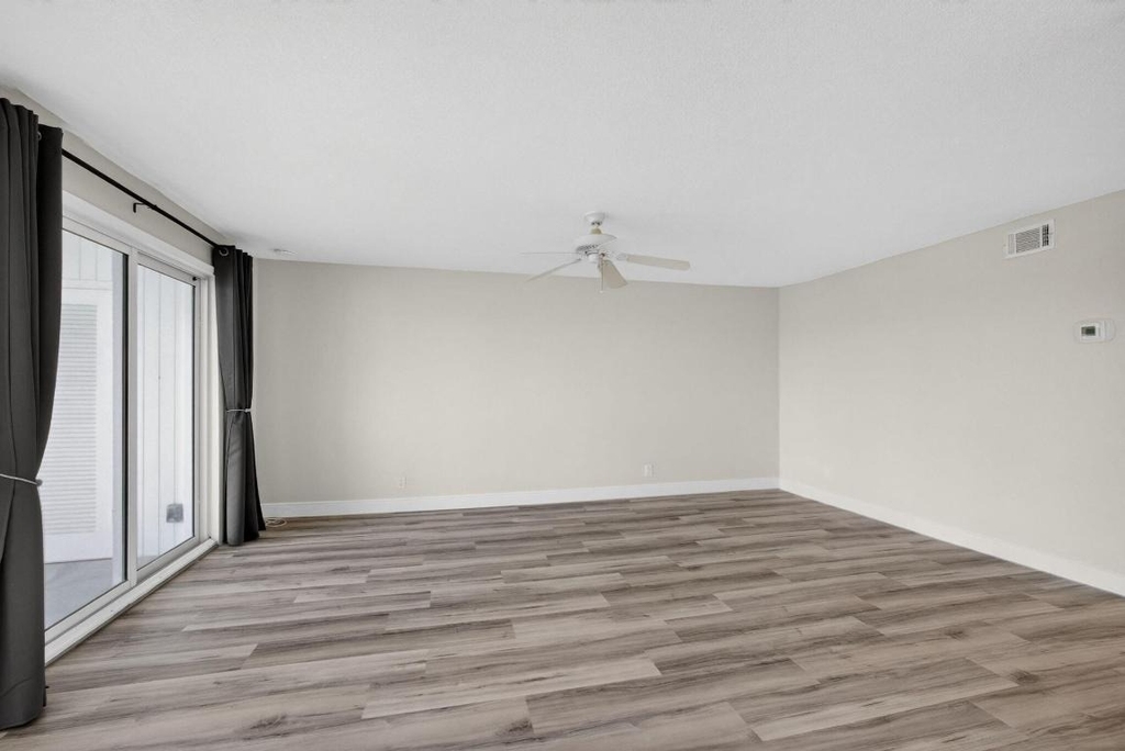 100 Shore Court - Photo 27