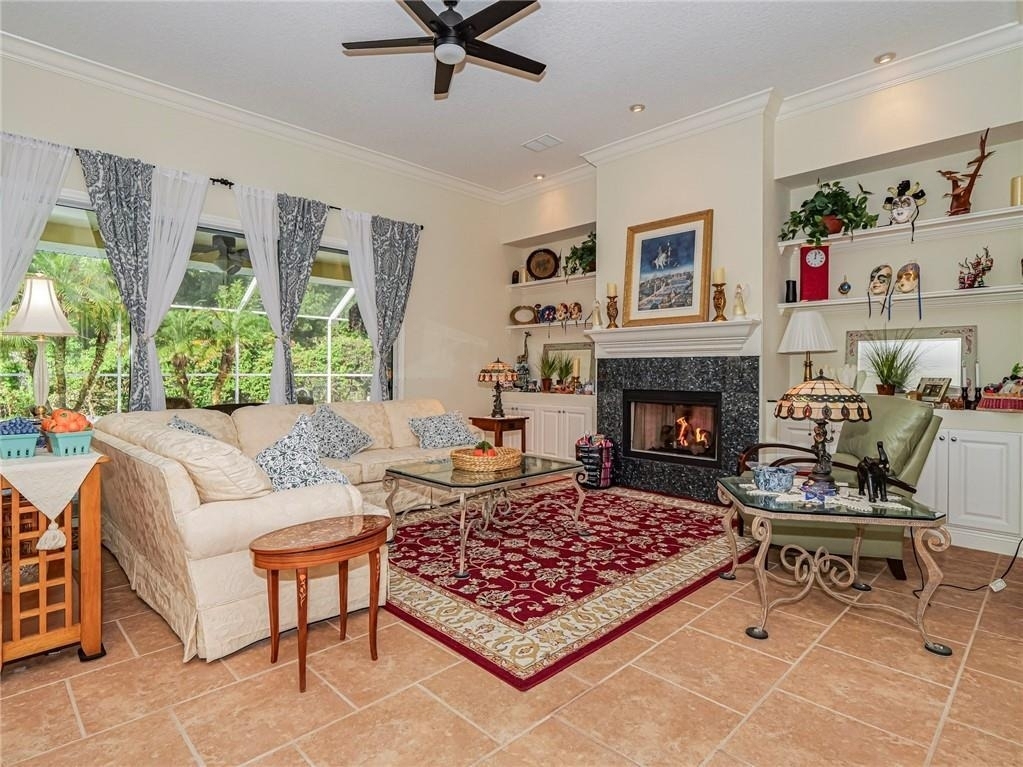 5873 Pine Ridge Circle - Photo 4