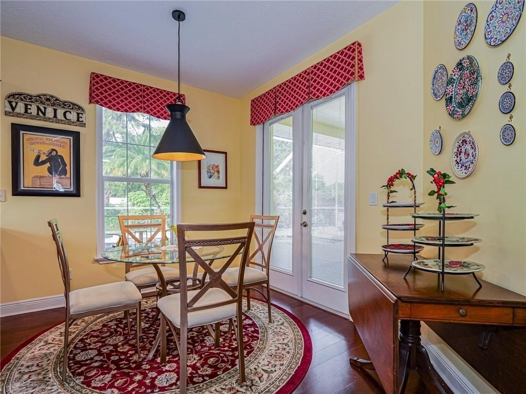5873 Pine Ridge Circle - Photo 14
