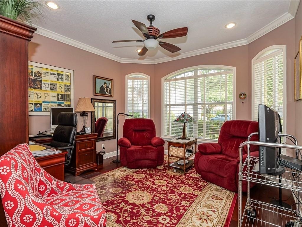 5873 Pine Ridge Circle - Photo 7