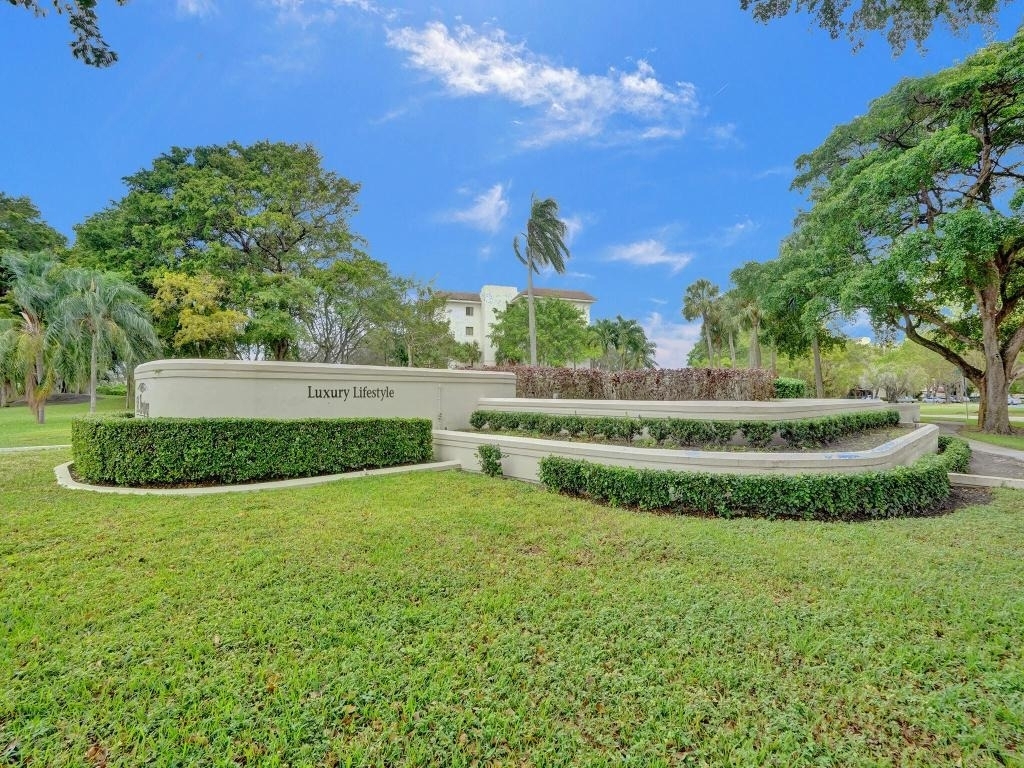 955 Egret Circle - Photo 42