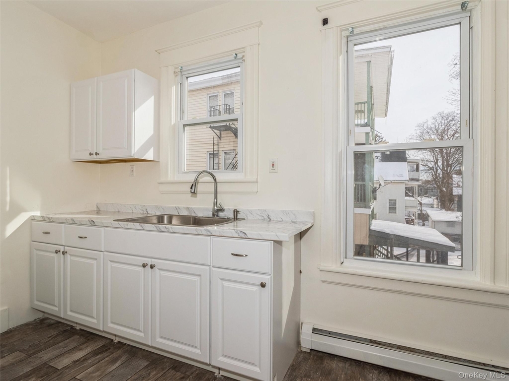 236 Mansion Street - Photo 6