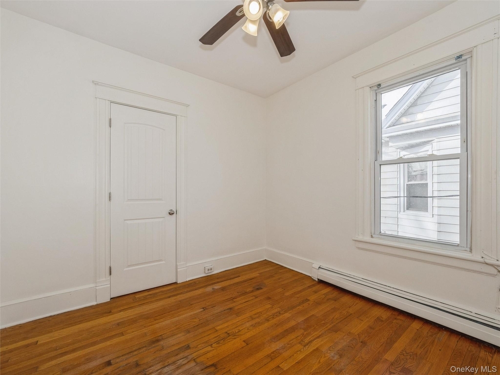 236 Mansion Street - Photo 3