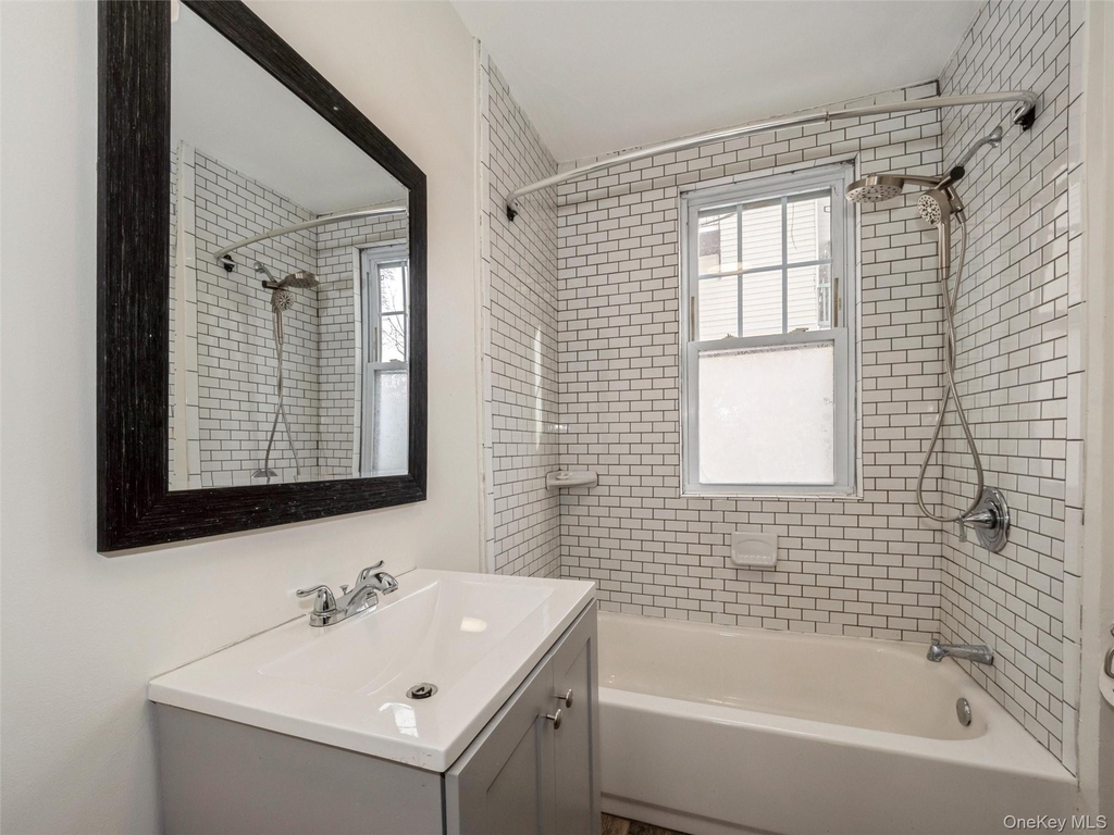 236 Mansion Street - Photo 12