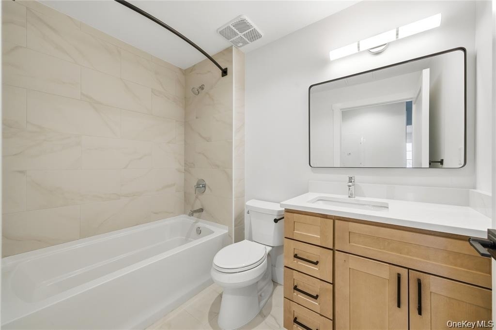 180 Deer Park Avenue - Photo 13
