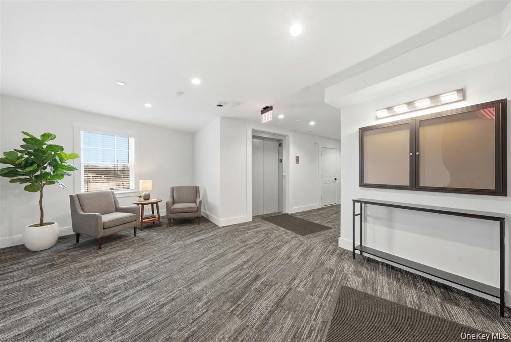 180 Deer Park Avenue - Photo 17