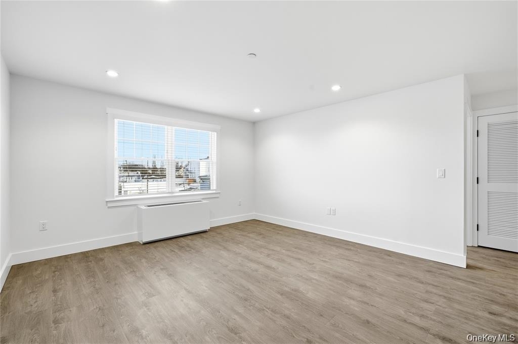 180 Deer Park Avenue - Photo 7