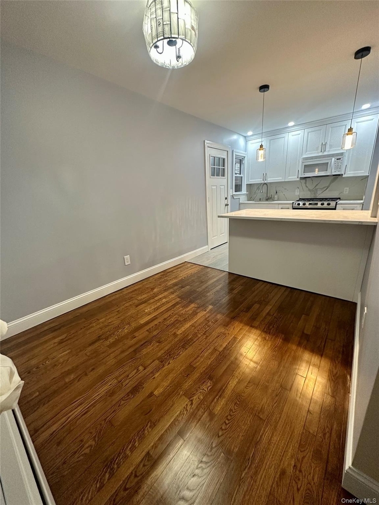 67 W Marshall Street - Photo 1