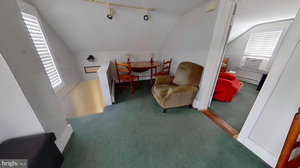 11525 High Point Road - Photo 3