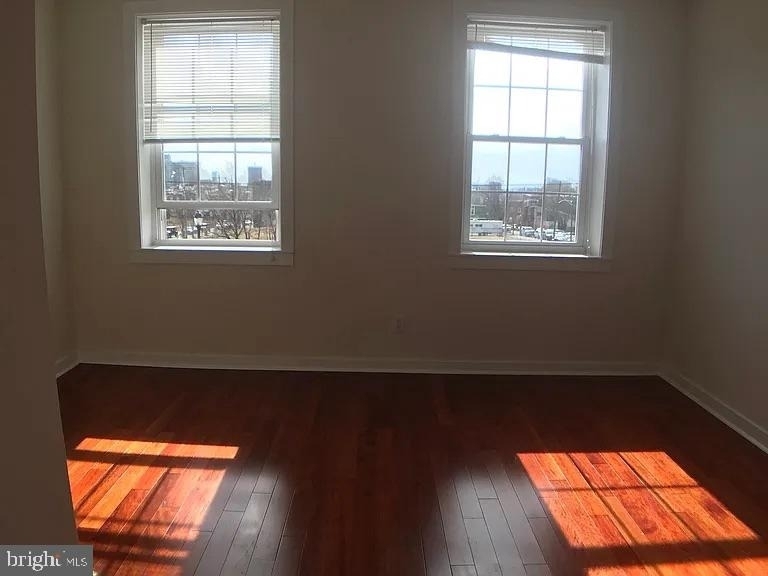 2631 W Girard Avenue - Photo 17