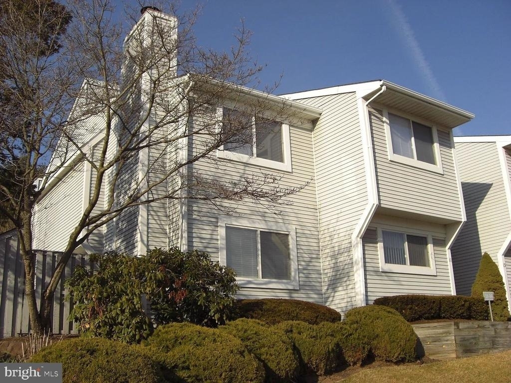 11 Hillcroft Way - Photo 0