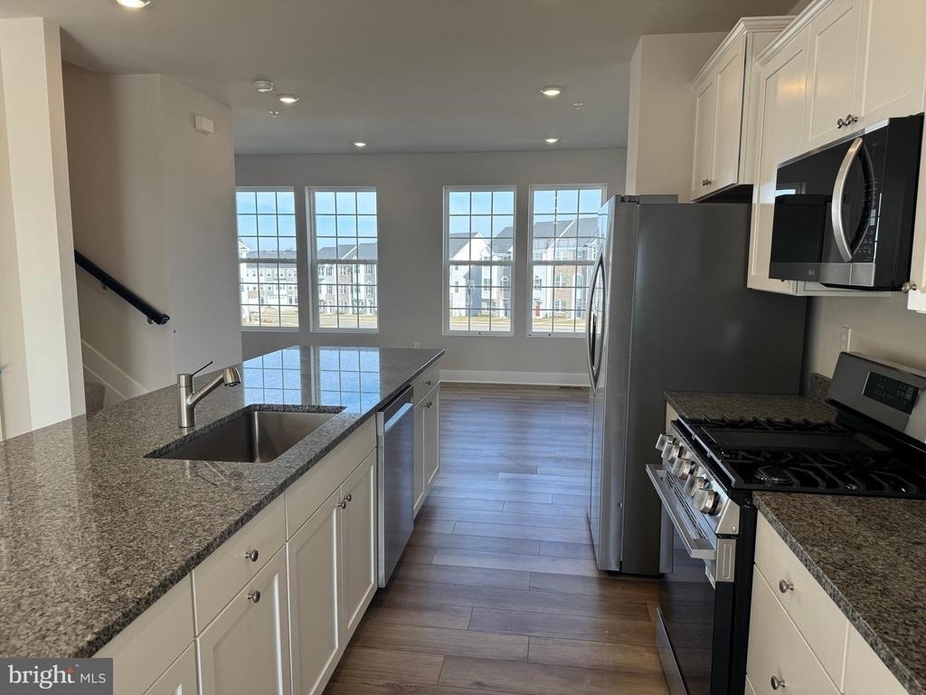 1826 Oxbow Road - Photo 3