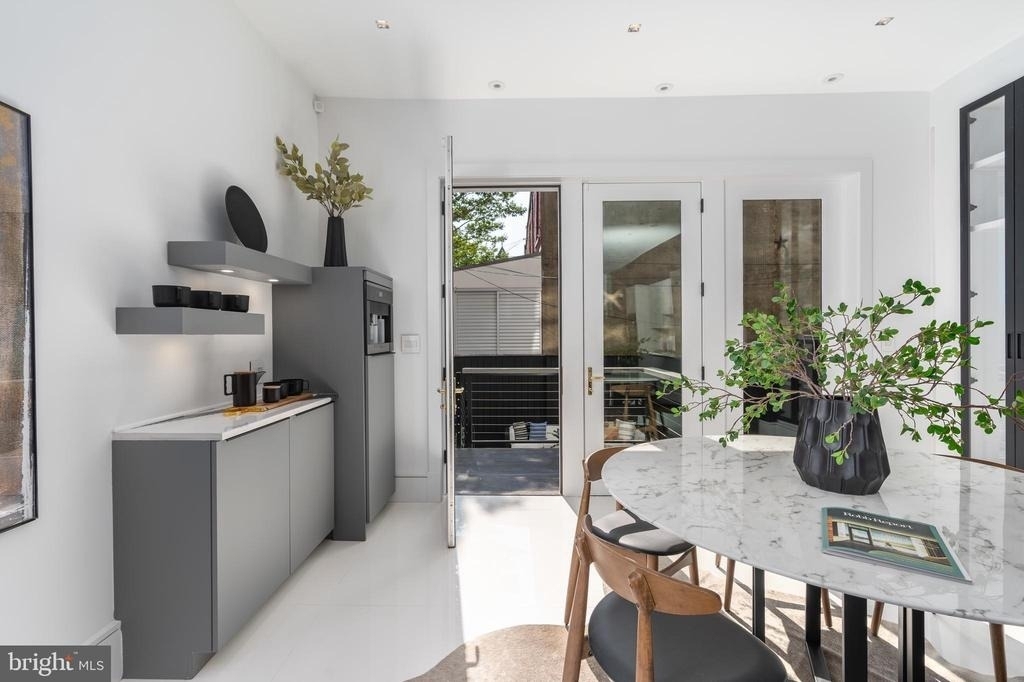 1604 13th Street Nw - Photo 12