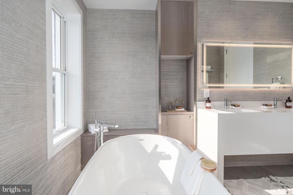 1604 13th Street Nw - Photo 47