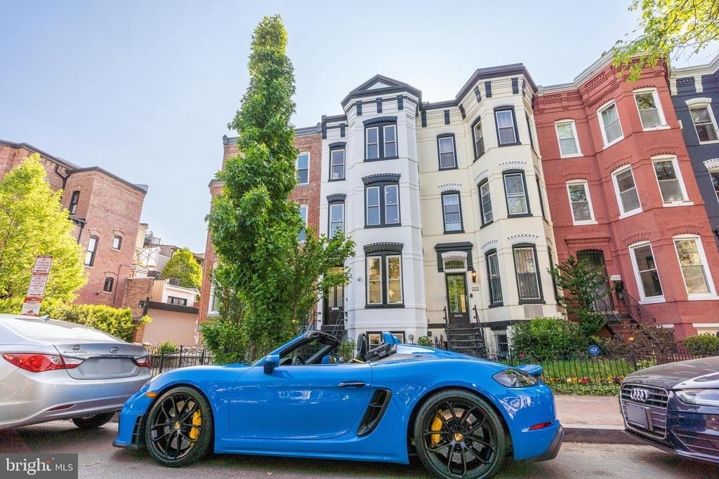 1604 13th Street Nw - Photo 3