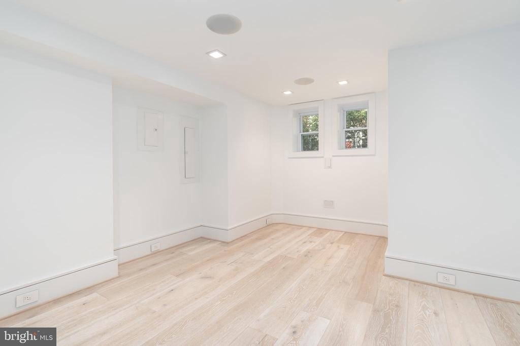 1604 13th Street Nw - Photo 30