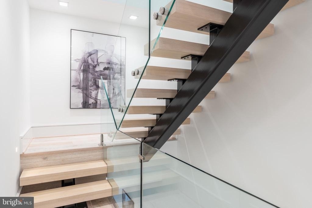 1604 13th Street Nw - Photo 37