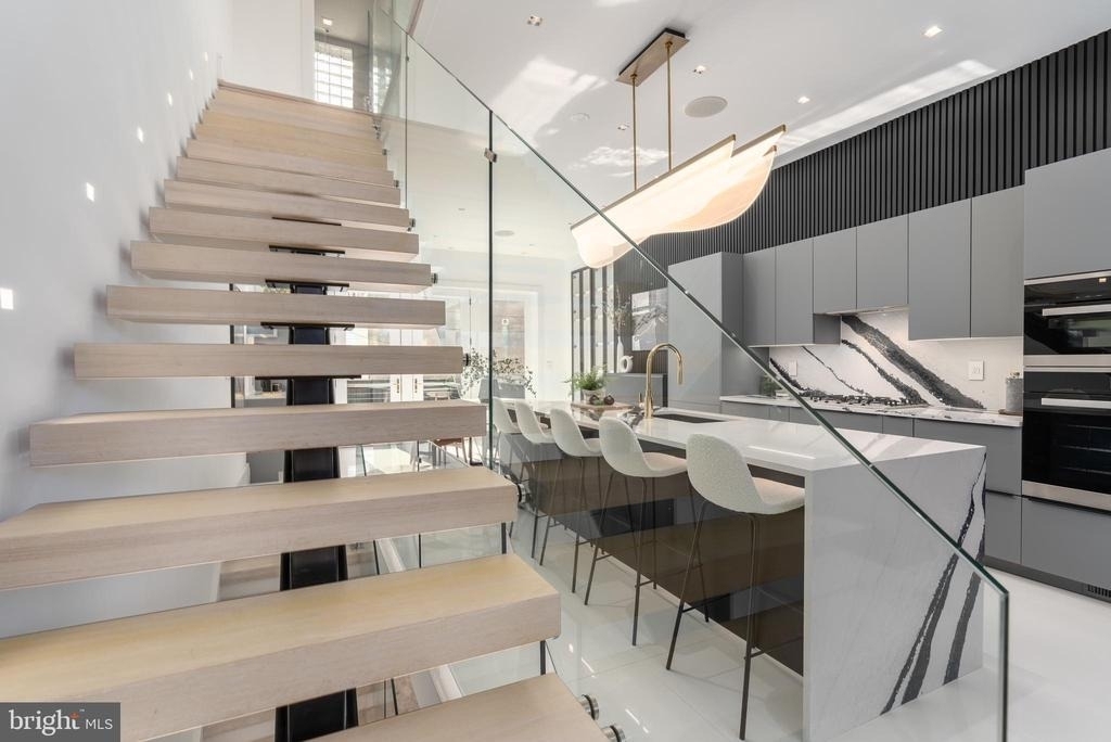 1604 13th Street Nw - Photo 10