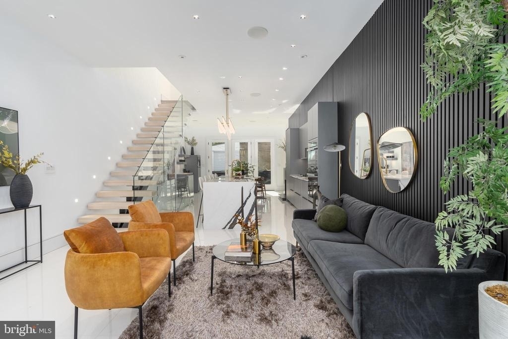 1604 13th Street Nw - Photo 9