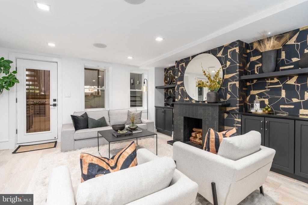 1604 13th Street Nw - Photo 23