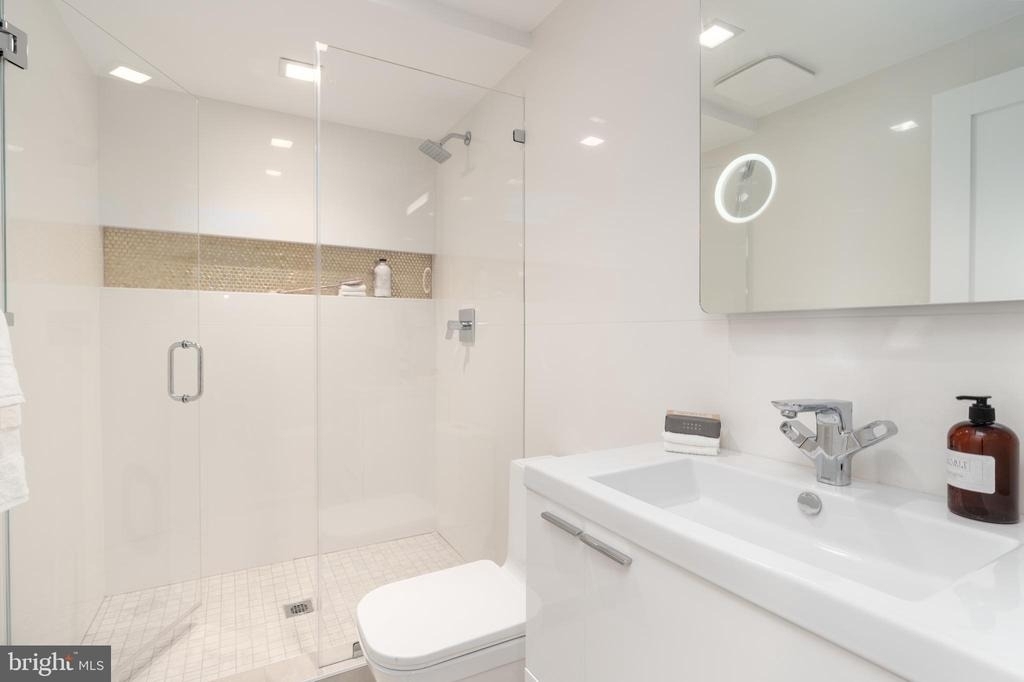 1604 13th Street Nw - Photo 29