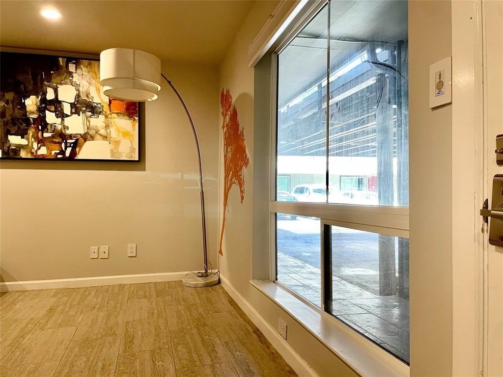 3110 Red River St - Photo 17