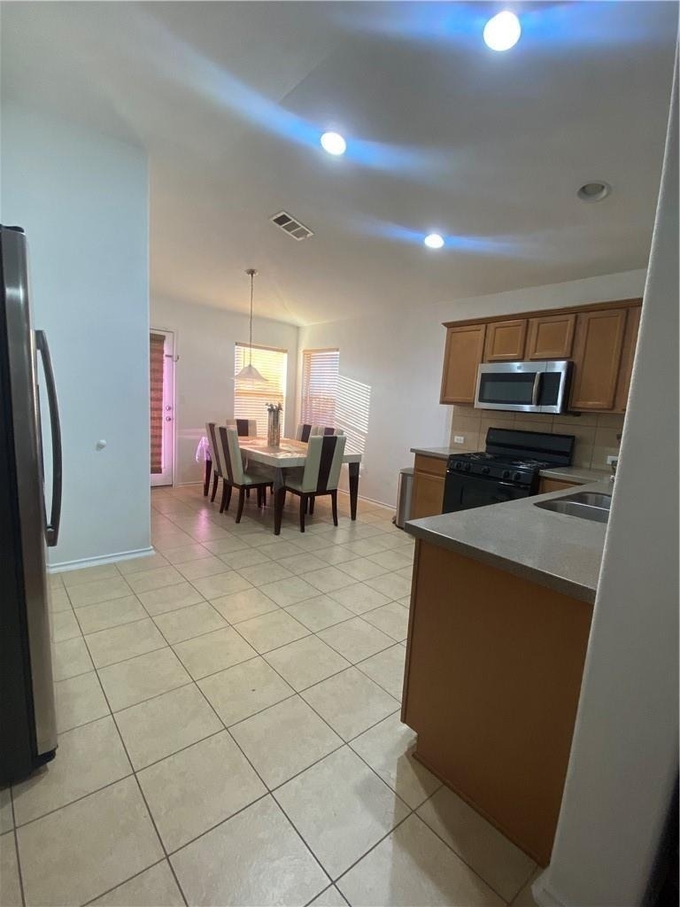 3400 Barksdale Ln - Photo 1