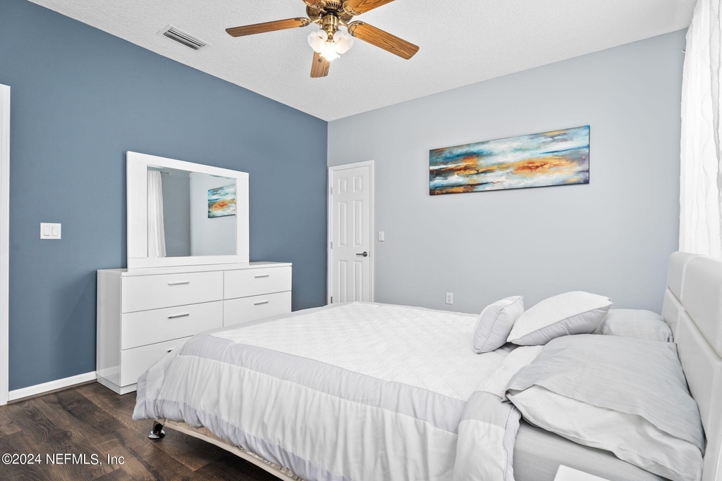 425 Oak Pond Drive - Photo 36