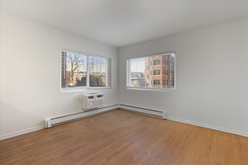 7359 N Winchester Avenue - Photo 5