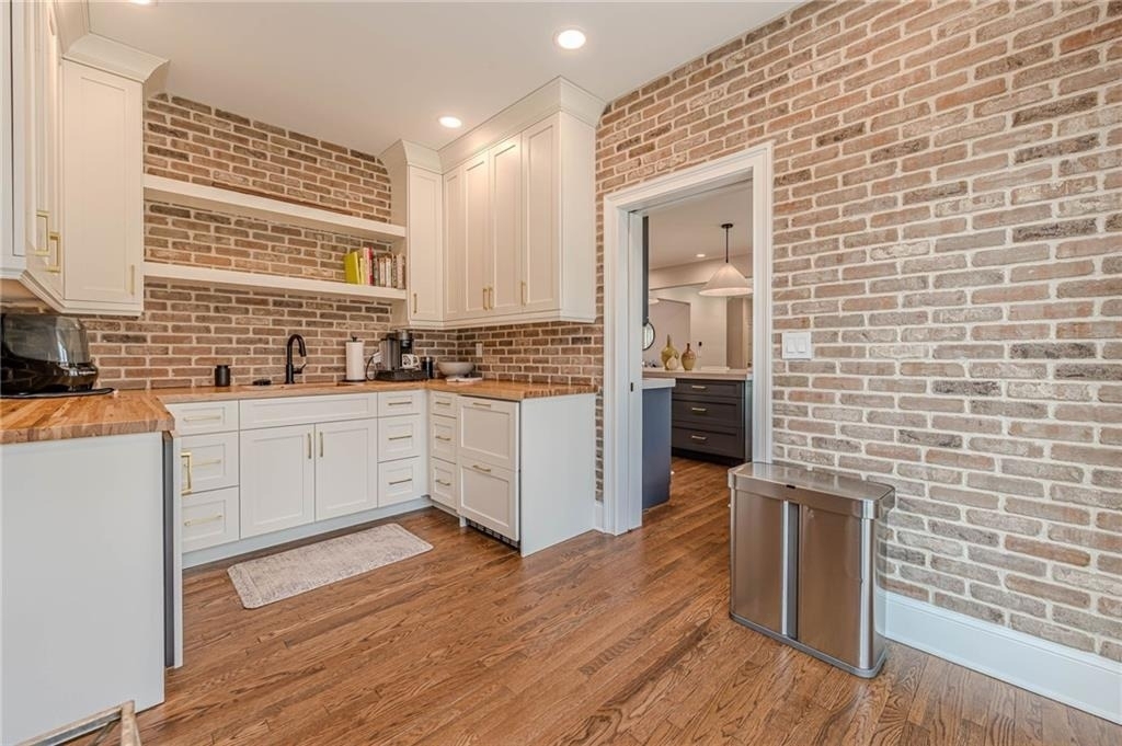 4562 Columns Drive - Photo 23