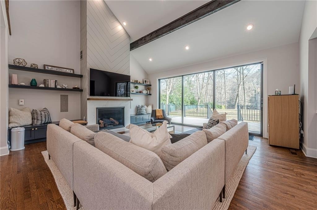 4562 Columns Drive - Photo 27