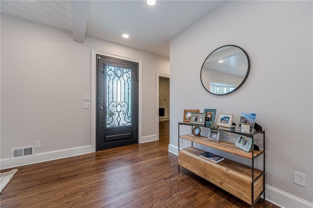 4562 Columns Drive - Photo 9