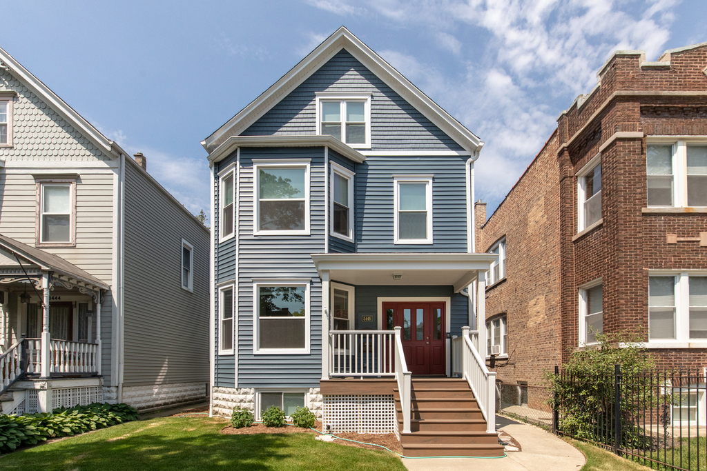 3446 N Springfield Avenue - Photo 0