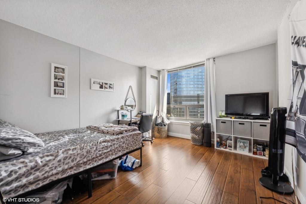440 N Wabash Avenue - Photo 7