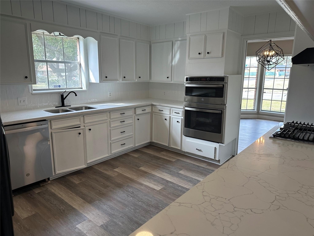 4821 Burning Tree Drive - Photo 5