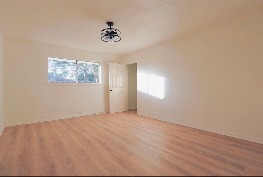 11611 Sagedowne Lane - Photo 13