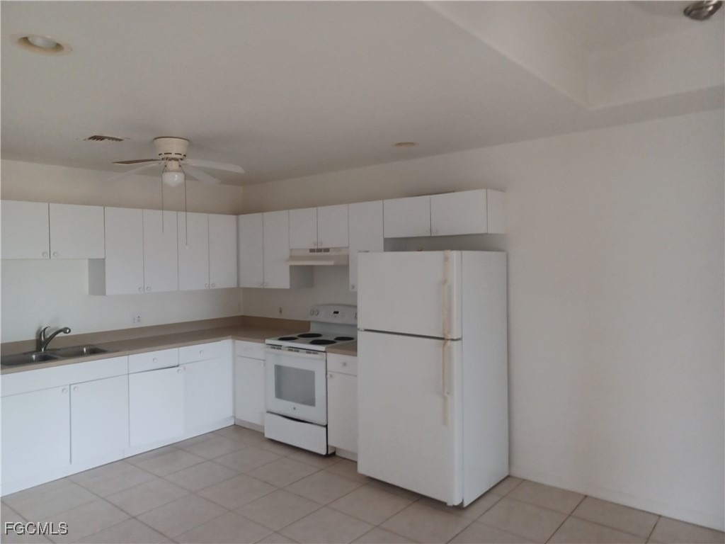 3020 Se Santa Barbara Place - Photo 6