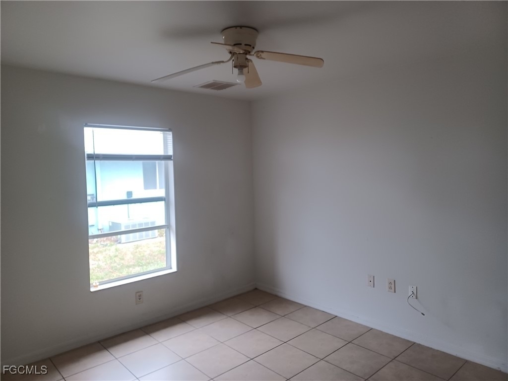 3020 Se Santa Barbara Place - Photo 11