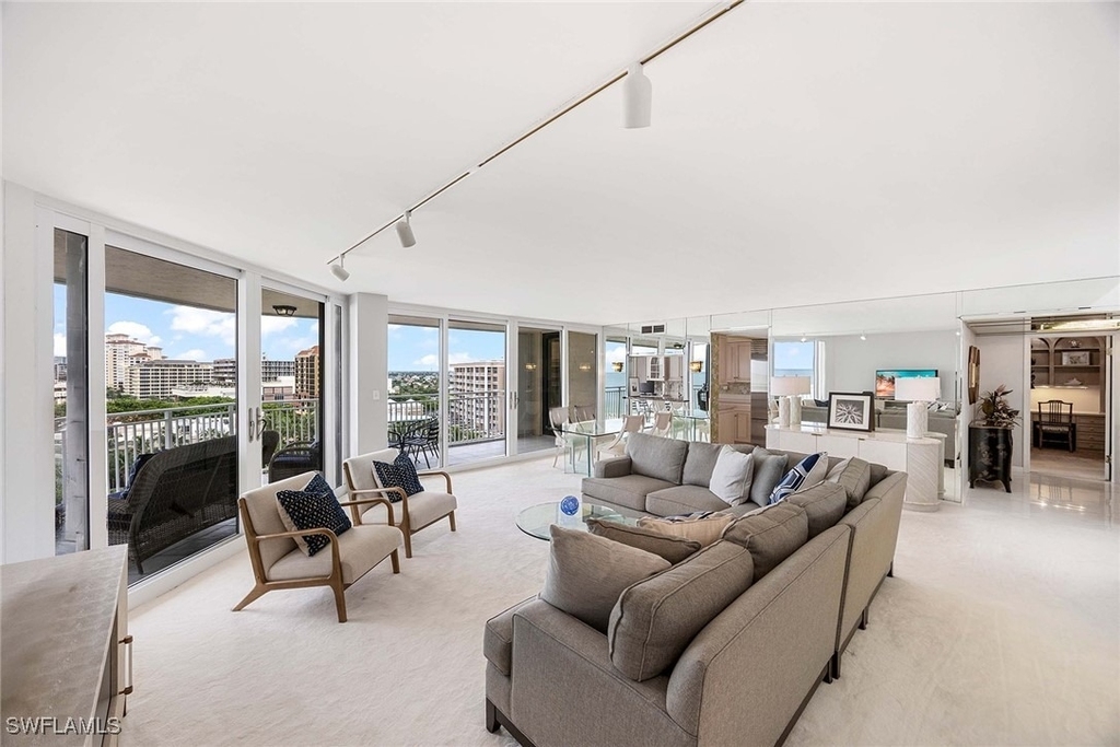 520 S Collier Boulevard - Photo 10