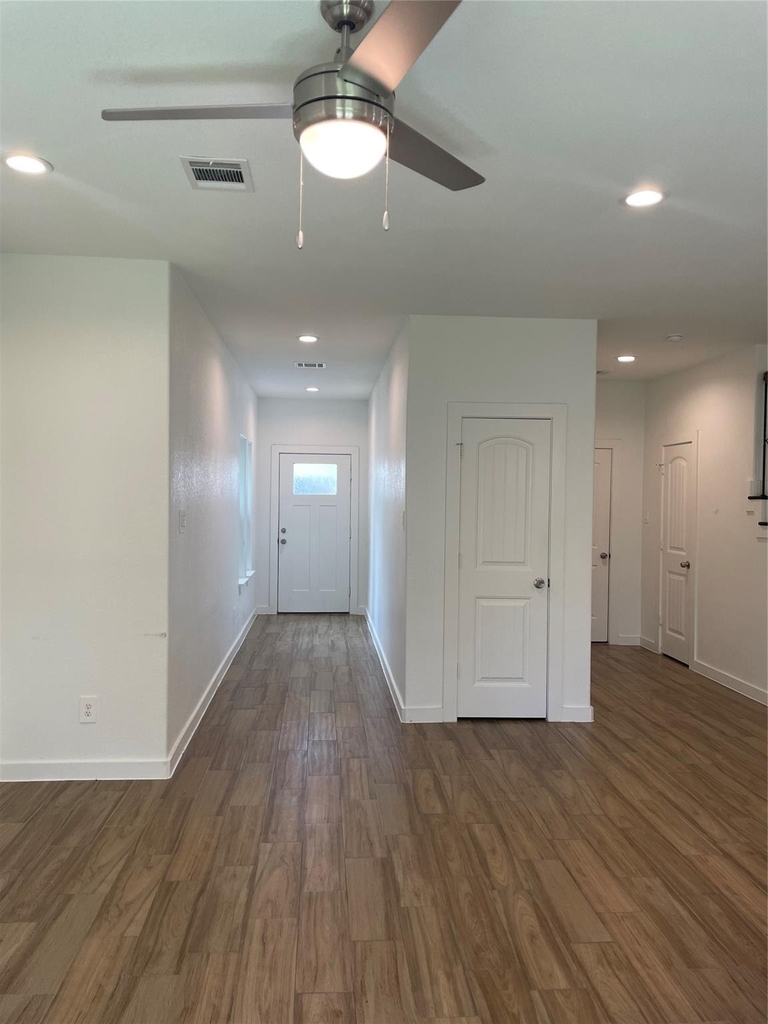5314 Longmeadow Street - Photo 3