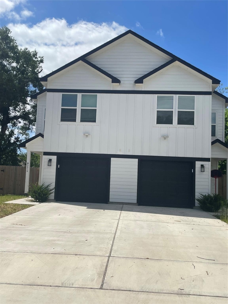 5314 Longmeadow Street - Photo 0
