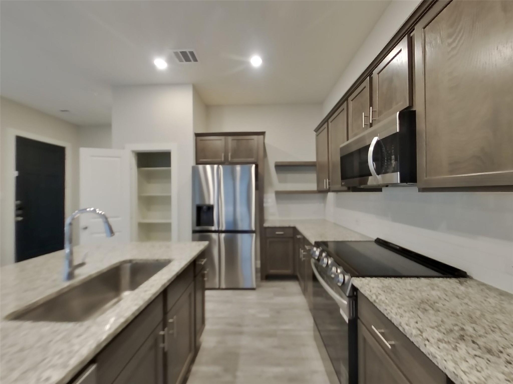 22822 Frassino Place - Photo 5