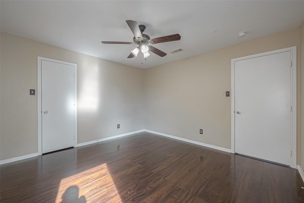 3758 Tanglewilde Street - Photo 18